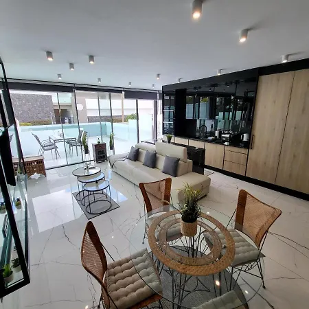 Sea View Luxury - Playa Del Duque Apartament